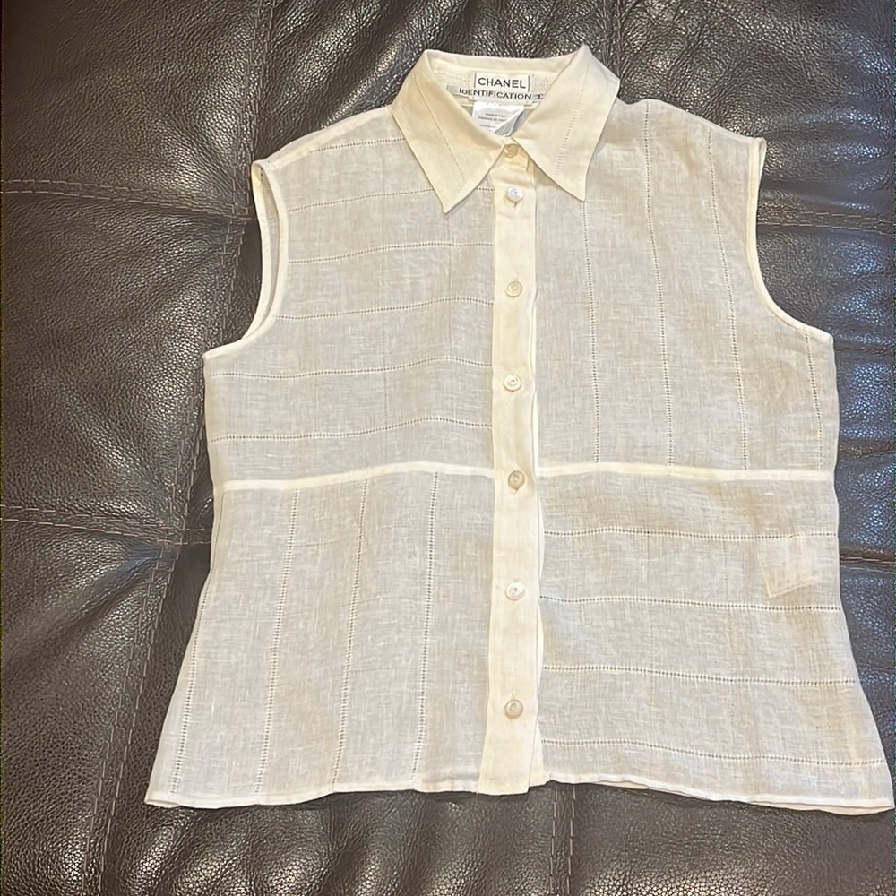 Chanel blouse sz 38 white sleeveless top